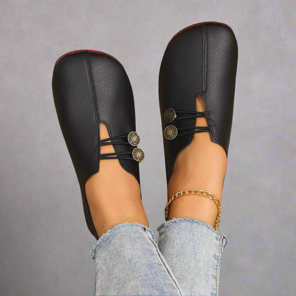Damskie wsuwane buty – stylowa wygoda z unikalnym detalem