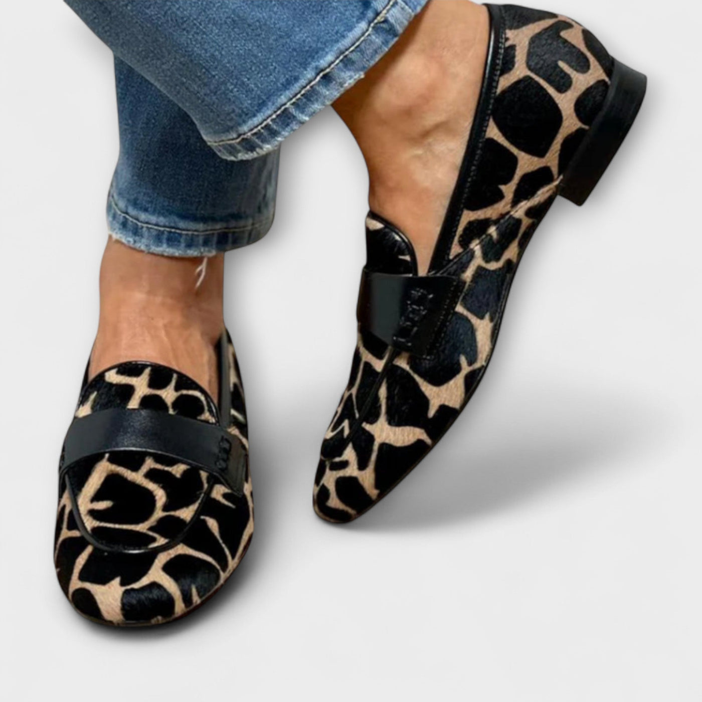 Loafer w panterkę