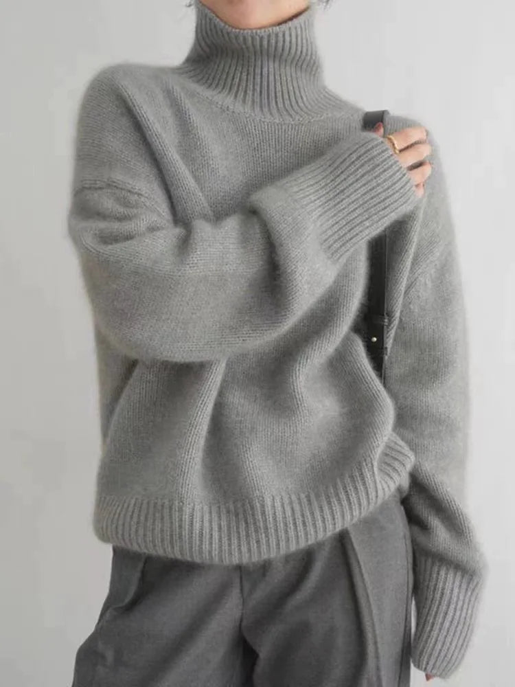 Damski sweter – Miękkość i ponadczasowy styl