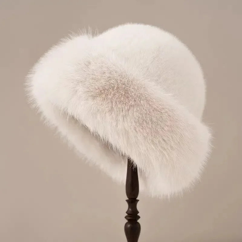 Czapka Luxe z Futrem
