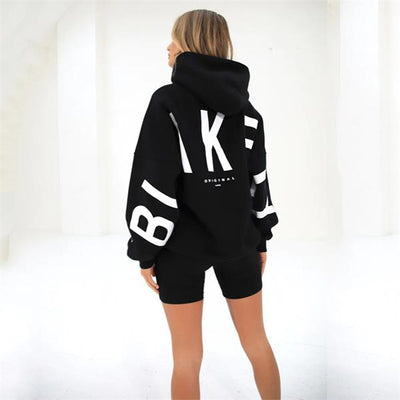 Bluza damska oversize – stylowa bluza z kapturem