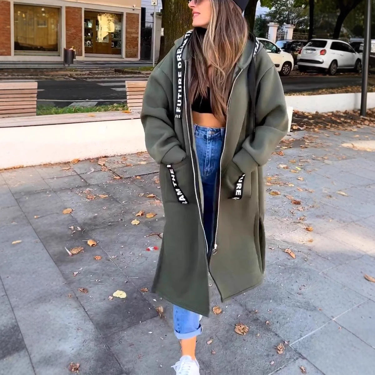 Damski Płaszcz z Kapturem – Ciepły, Stylowy i Casual Chic